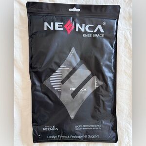 NEENCA Black Knee Brace Packaging